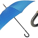 Çadër blu në dru të zi ahu